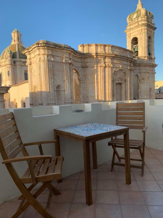 Central Cathedral Penthouse Apartment Трапани Екстериор снимка